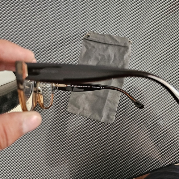 AUTHENTIC BALENCIAGA 0075 EYEGLASSES - Picture 8 of 11